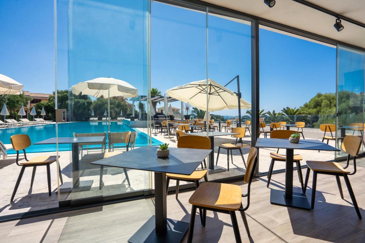 Horizon Hotel Badesi Zewnętrze zdjęcie