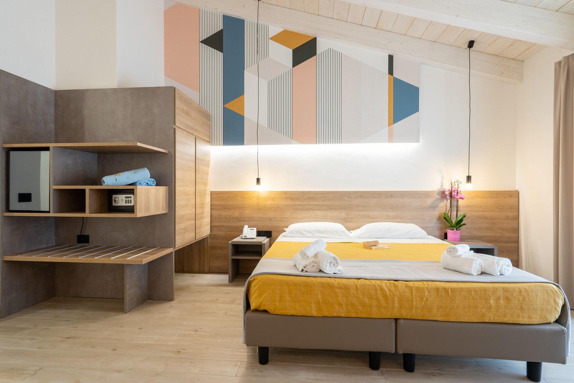 Horizon Hotel Badesi Zewnętrze zdjęcie